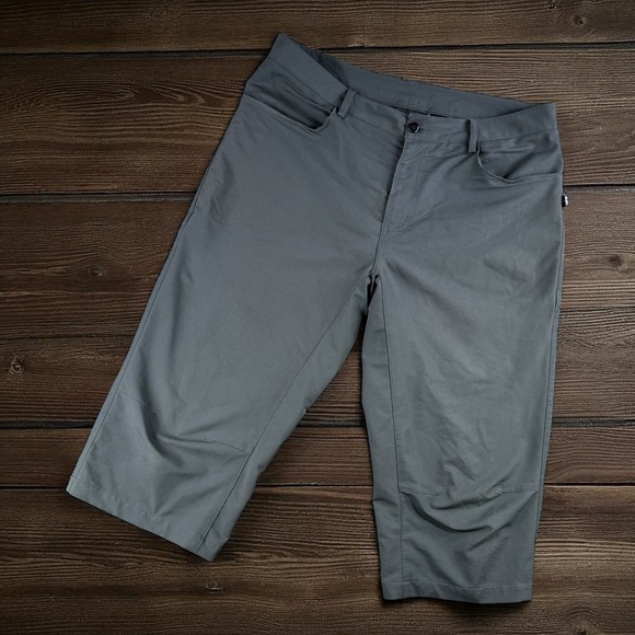 Canari Capri Women 36 Gray Polyester Spandex Outdoor Casual Hiking Lounge Resort - Picture 1 of 13